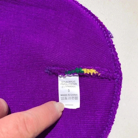 NOLA Mardi Gras Color Knit Beanie NWOT - Picture 3 of 4
